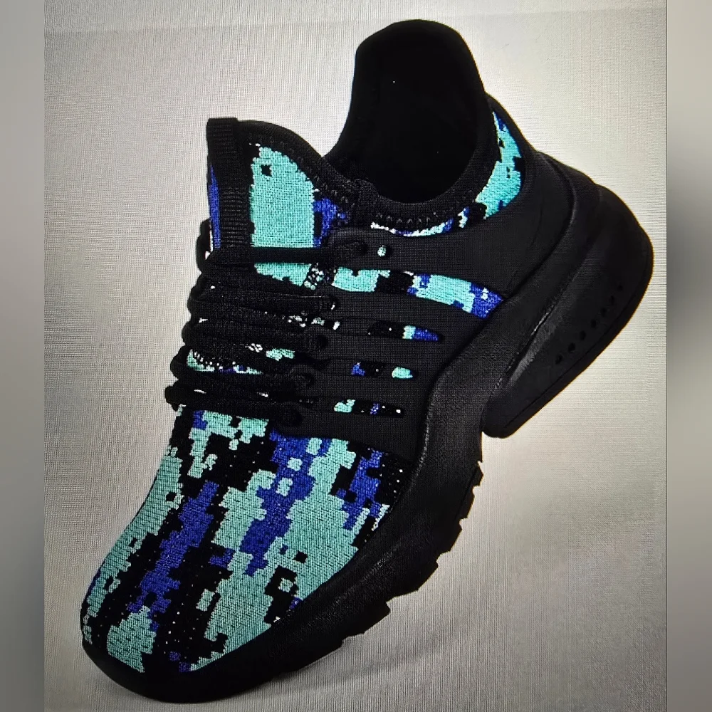 Black and Blue Kids Size 6 - Picture 1 of 6